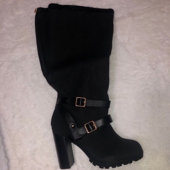 🖤Black Gold Detail Wide Calf Boots🖤 - Picture 5 of 7